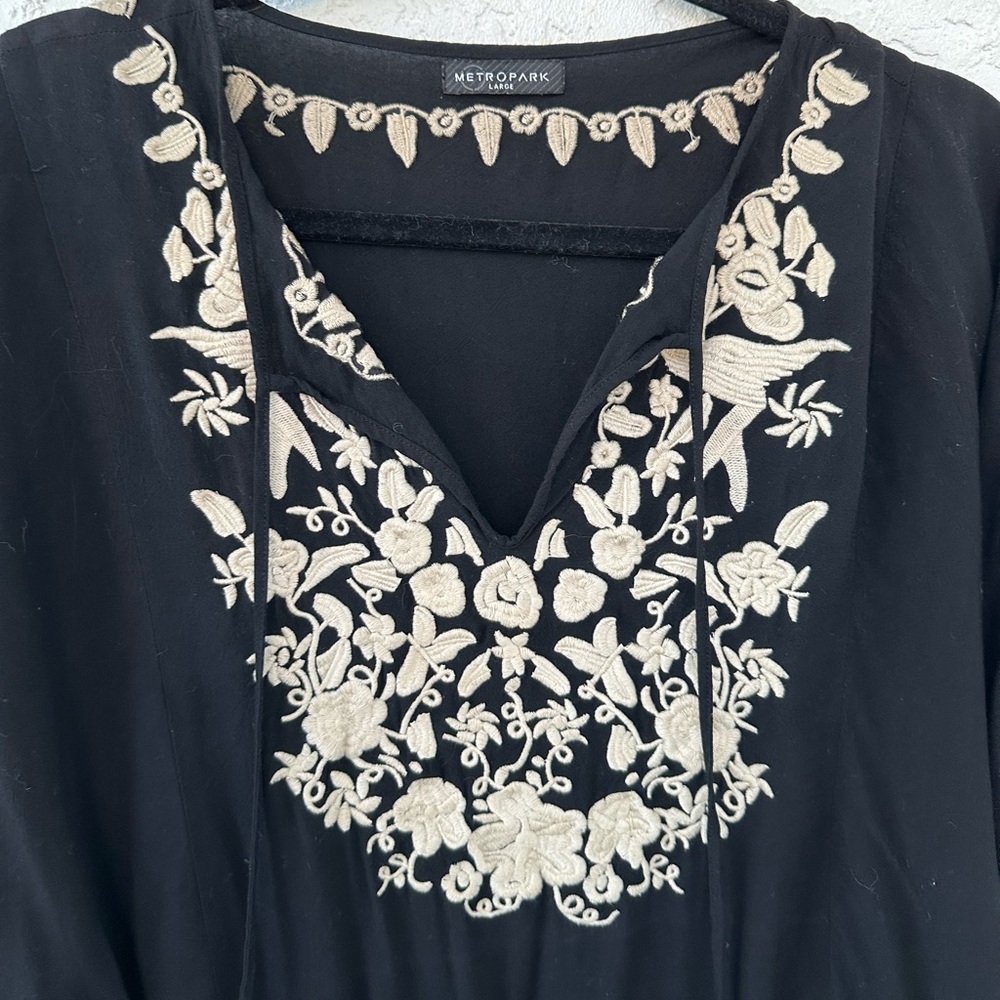Metropark Embroidered Floral Bird Mini Black Cream Large Dress or Tunic Top - Picture 11 of 12